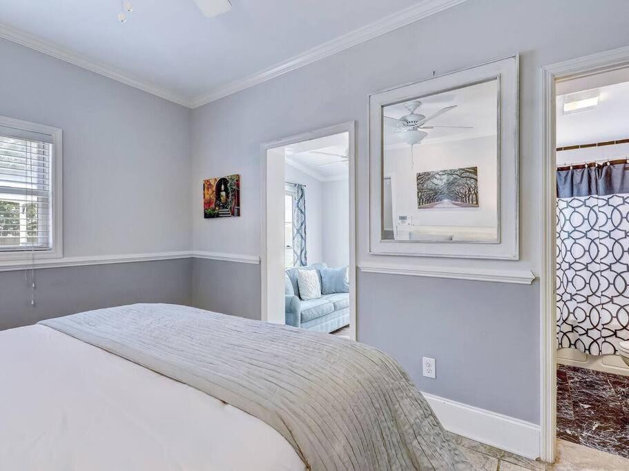 Historic Savannah Gold Private Condo With Pool - 2Bed, 1&Half Bath, Sleeps 6, 1St Floor, 15 Min Walk To Historic Savannah Center And All Attractions Zewnętrze zdjęcie