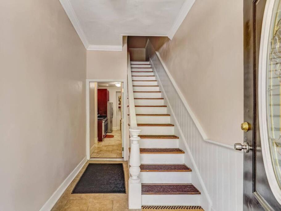 Historic Savannah Gold Private Condo With Pool - 2Bed, 1&Half Bath, Sleeps 6, 1St Floor, 15 Min Walk To Historic Savannah Center And All Attractions Zewnętrze zdjęcie