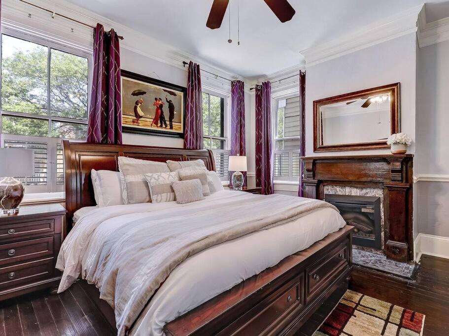 Historic Savannah Gold Private Condo With Pool - 2Bed, 1&Half Bath, Sleeps 6, 1St Floor, 15 Min Walk To Historic Savannah Center And All Attractions Zewnętrze zdjęcie